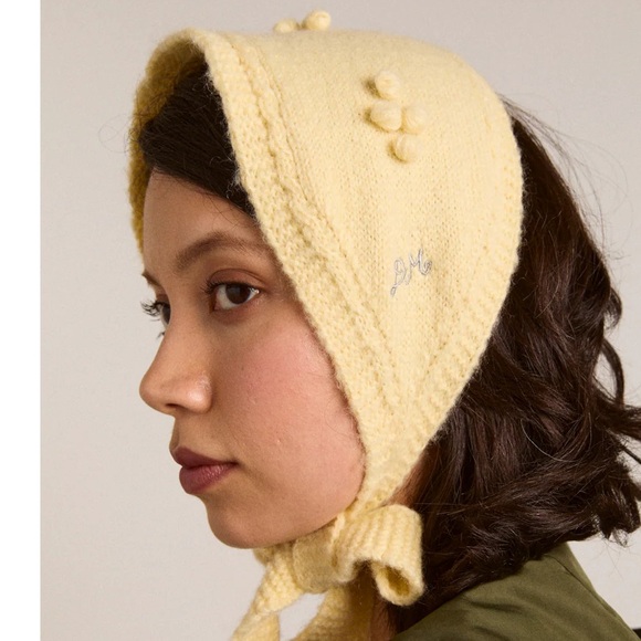 BNWT Damson Madder Butter Yellow Bonnet / Hood - Picture 2 of 9